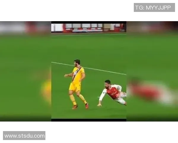 老外挑战极限模仿不同足球明星的精彩瞬间与搞笑表演